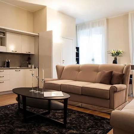 Hotel Royal Suites