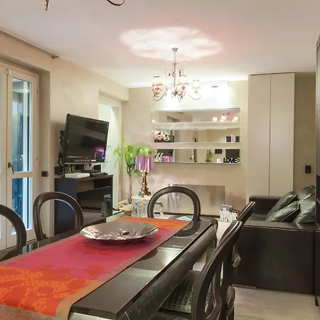Royal Suites *