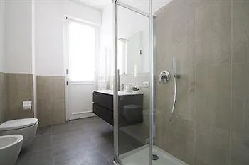 Royal Suites Hotel