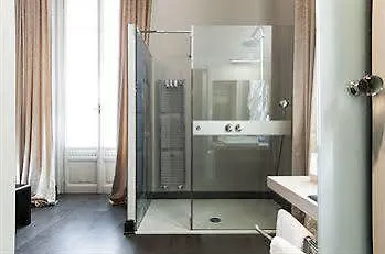 Royal Suites