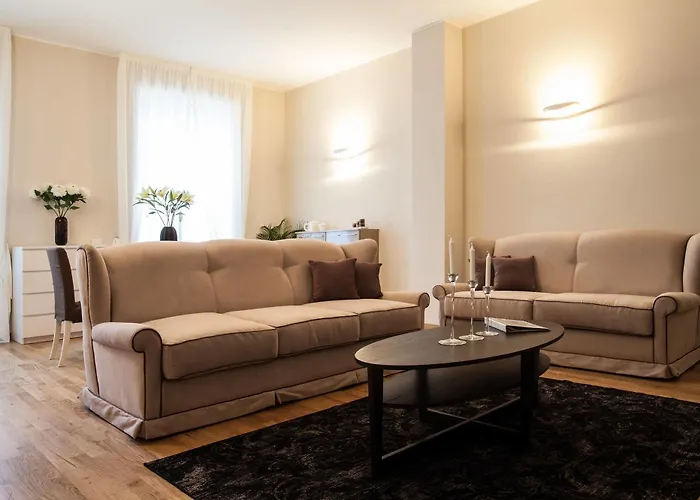 酒店 Royal Suites *