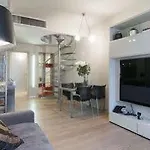 Royal Suites Отель