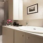 Royal Suites Отель