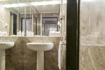 Royal Suites Отель Милан