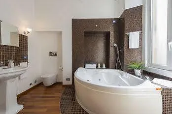 Royal Suites Отель